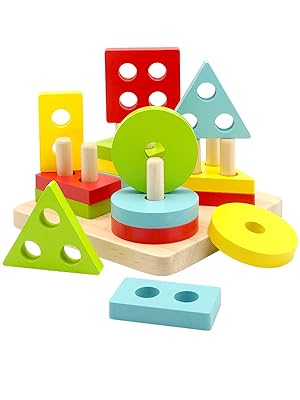 jouet-en-bois-bébé